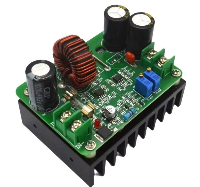 Convertidor Elevador DC-DC Boost 600W 10A Entrada 10-60V Salida 12-80V CC/CV Ajustable